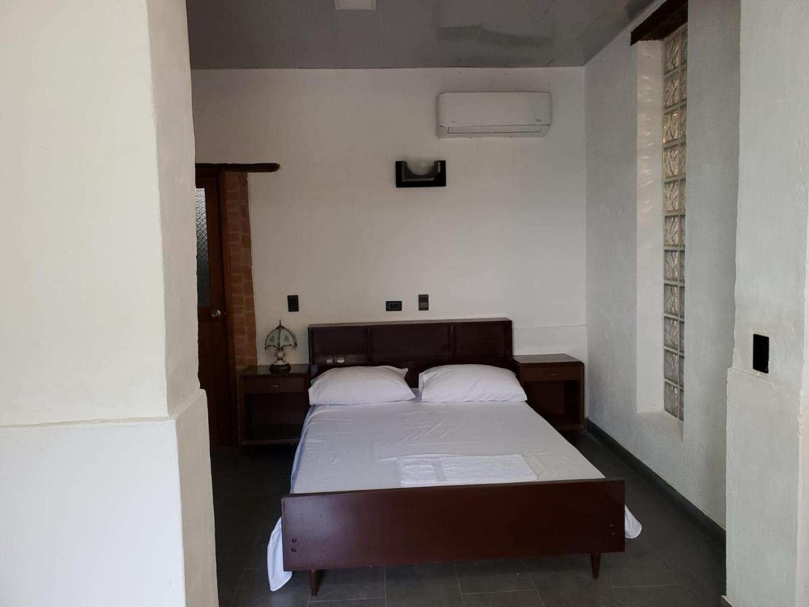 Casa Encanto Hotel *